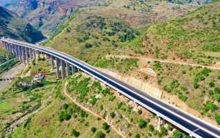 西安旅游攻略自由行路线推荐 西安旅游必去景点攻略华山的地址