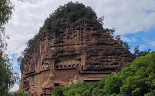 甘肃旅游必去十大景点自驾游 甘肃旅游必去十大景点甘肃的小吃