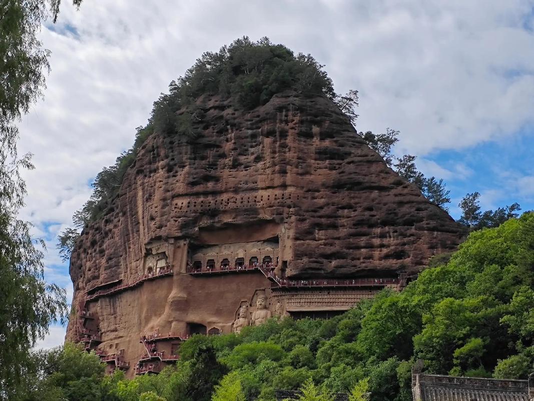 甘肃旅游必去十大景点自驾游 甘肃旅游必去十大景点甘肃的小吃-第1张图片-其人生活百科